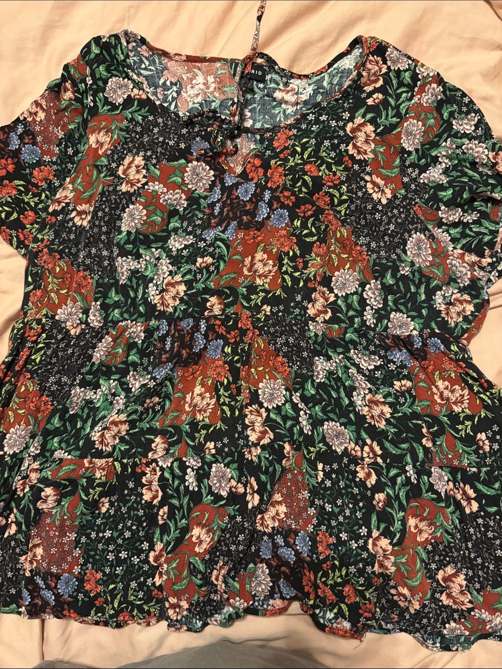 torrid Black Multi Floral Peplum Blouse size 2